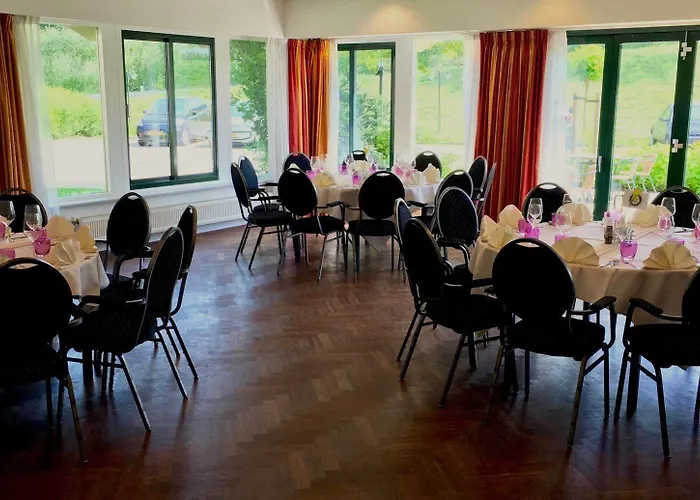 Der Valk Purmerend 쥐두스빔스터